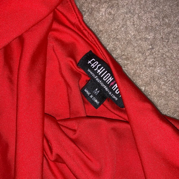 Red Dress - Picture 2 of 3